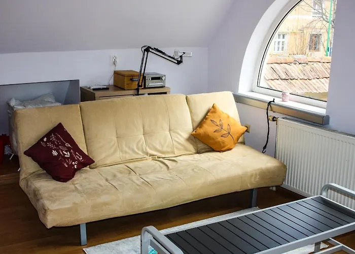 Split Crib | Apartment *